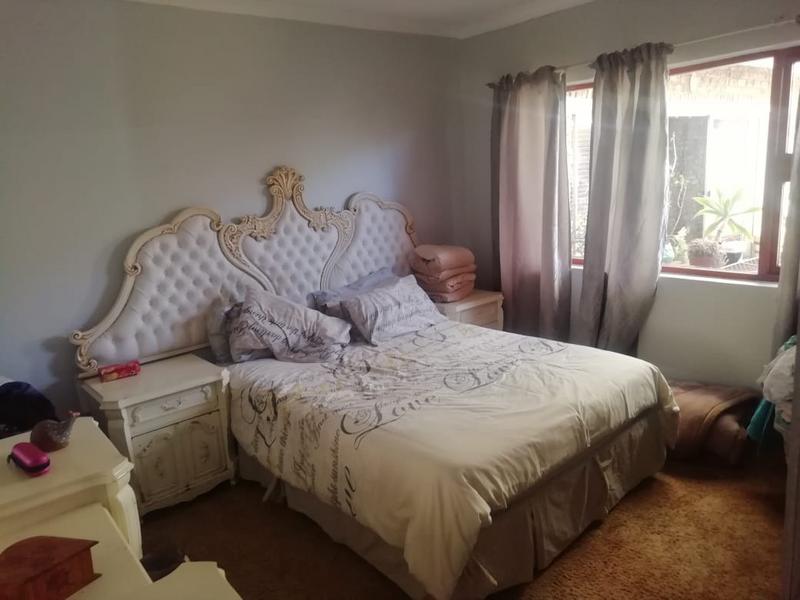 6 Bedroom Property for Sale in Joubertina Rural Eastern Cape